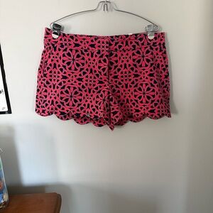Crown & Ivy High Waist Pink Patterned Shorts